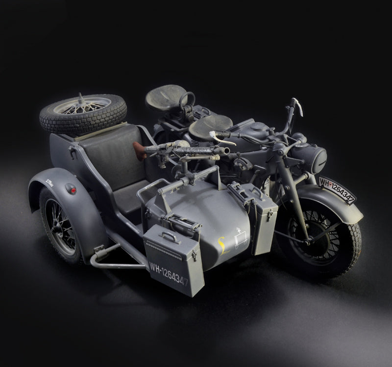 1/9 Zündapp KS 750 with Sidecar – Cyber Hobby