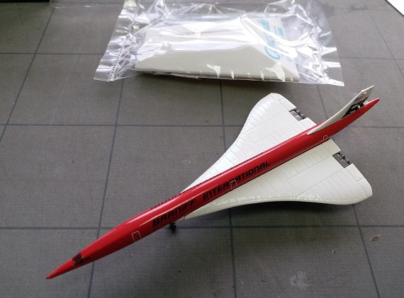 1/400 Concorde - Braniff International N94FC – Cyber Hobby