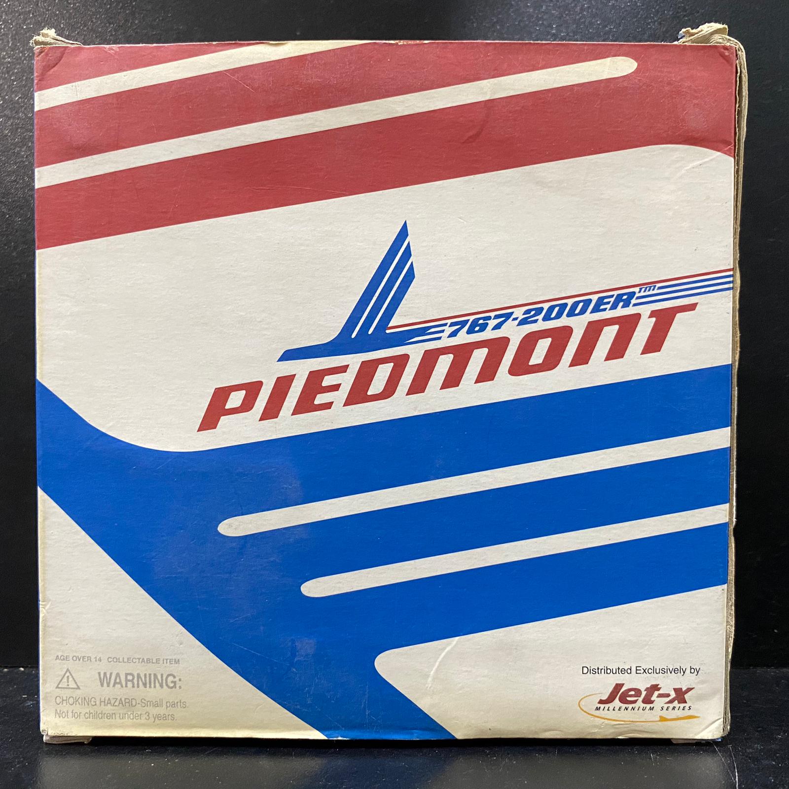 1/400 767-200ER Piedmont Airlines – Cyber Hobby